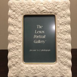 LENOX "Wedding Promises Collection"  5x7 Frame